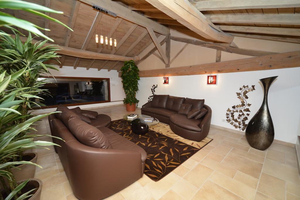 Bed and Breakfast Domaine De La Garde Vonnas Zewnętrze zdjęcie